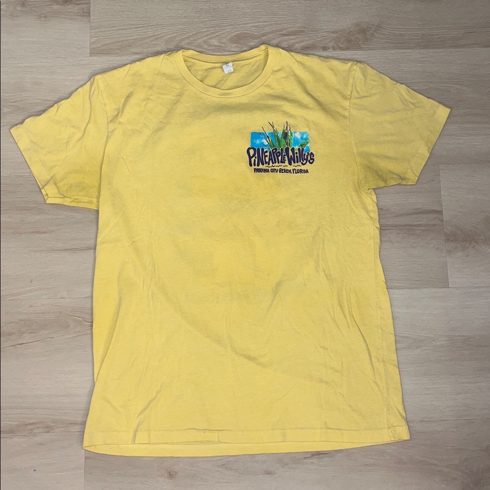 Pineapple Willy’s Panama City Beach Graphic T-Shirt - Picture 3 of 5